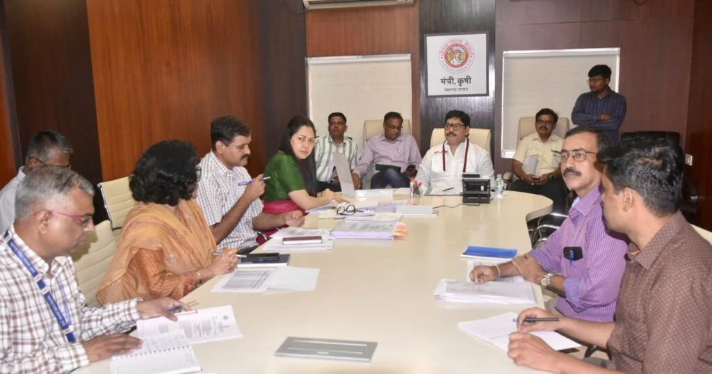 Dhananjay Munde Krushi Adhava Baithak